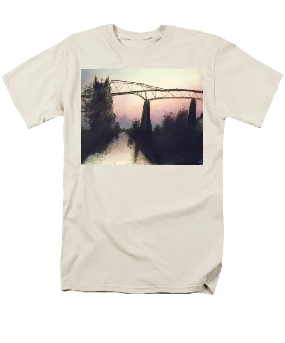 Cornwall's Bridge - Men's T-Shirt  (Regular Fit)