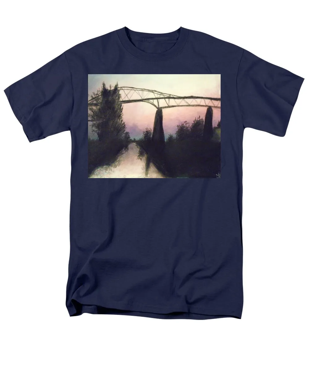 Cornwall's Bridge - Men's T-Shirt  (Regular Fit)