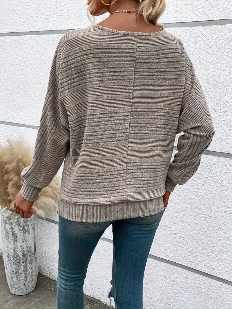 Kiara - Casual Batwing Sleeve Pullover Sweater