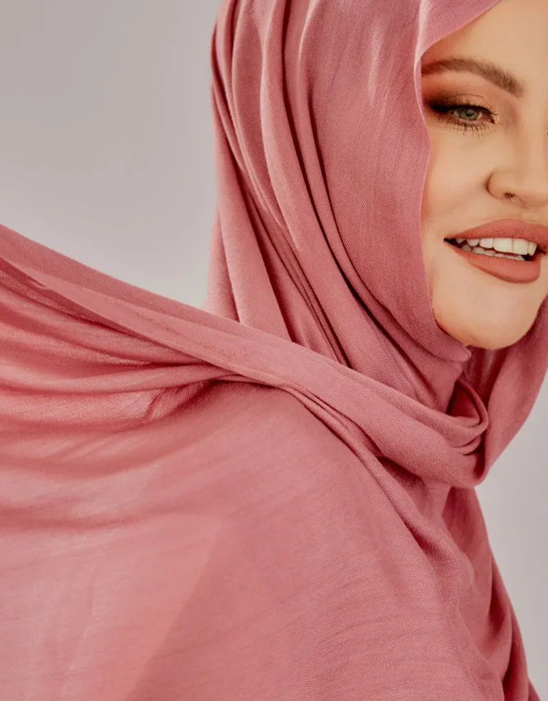 Modelle Twisted Scarves - Shades of Pink